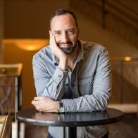 American Conservatory Theater Kicks Off the New Year with WAKEY WAKEY Starring Tony…
