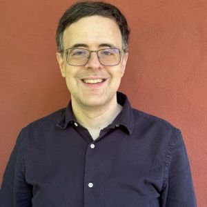 Broadway Records Founder Van Dean To Launch New Label, Center Stage Records
