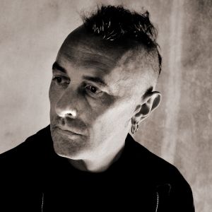 Yann Tiersen Shares New Track 'Nivlenn'