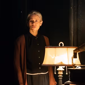 Celia Keenan-Bolger Deep Dives Into ANTIGONE (THIS PLAY I READ IN HIGH SCHOOL) and…