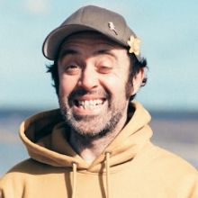 Beans On Toast & The Kentish Folk Release New Track 'Swimming In It'