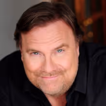 Kevin Farley to Bring GROWING UP FARLEY to Oshkosh