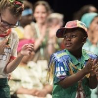 BWW Review: AS YOU LIKE IT, Queen's Theatre Hornchurch