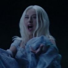 TV: Christina Aguilera interpreta Reflection