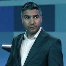 Video: Apple TV+ Debuts SLOW HORSES Season 5 Premiere Sneak Peek Clip