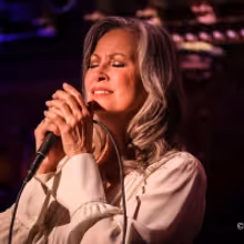 Photos: The Great LINDA EDER Returns To 54 Below