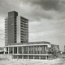 Enrique Del Moral Domínguez, Academico Fundador De La Academia De Artes