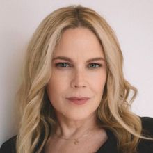 Mary McCormack, Loren Allred & More to Perform at PBS' 2025 NATIONAL MEMORIAL DAY…
