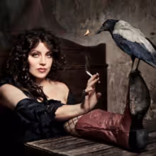 Eddy Lee Ryder Premieres New Video For 'Small Apartment'