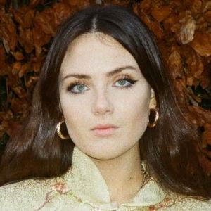 Dea Doyle Releases New Single 'One For Me'