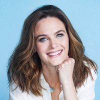 Emily Deschanel to Star in New Netflix Drama DEVIL IN OHIO