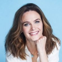Emily Deschanel to Star in New Netflix Drama DEVIL IN OHIO