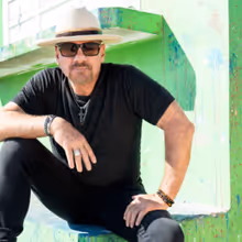 Phil Vassar Brings 25 Years of Paradise Tour to Raue Center