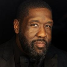 Adam Blackstone Releases New Holiday Album 'A Legacy Christmas'