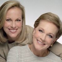 BWW Review: AN EVENING OF CONVERSATION WITH JULIE ANDREWS at Van Wezel Performing…