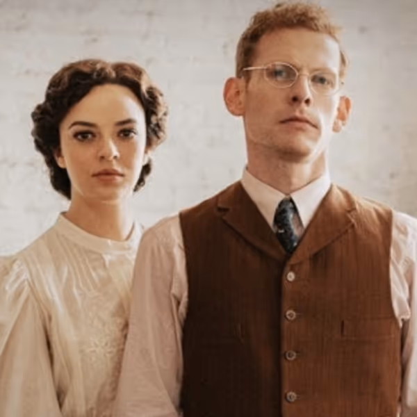Video: Max Chernin & Talia Suskauer Are Getting Ready to Hit the Road in PARADE - Seattle Theater Video