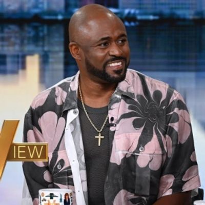 Video: Wayne Brady Talks MOULIN ROUGE!, Recalls HAMILTON Mishap on THE VIEW