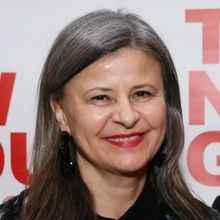 Tracey Ullman and Jordana Brewster Join ELSBETH Season 2 as Guest Stars