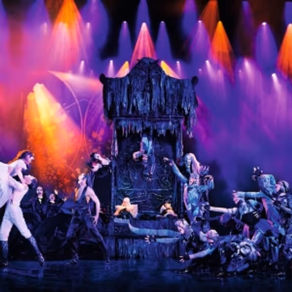 Tanz der Vampire Will Return to Vienna in 2027 for 30th Anniversary Photo