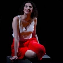 Breffni Holahan Wins The Stage Edinburgh Award for COLLAPSIBLE by Margaret Perry