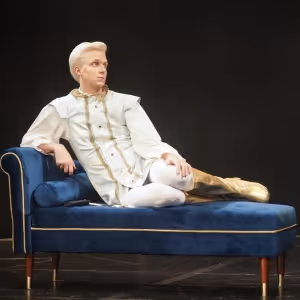 EDINBURGH 2025: Review: THE FIT PRINCE, Pleasance Courtyard