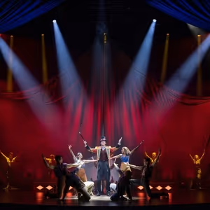Review: WATER FOR ELEPHANTS at The National Theatre