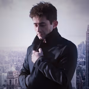 10 Videos That Have Us Swooning Over A RHAPSODY OF GERSHWIN Starring Matt Baker At…