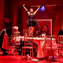 Review: THE RED SHOES, Swan Theatre, Stratford-Upon-Avon