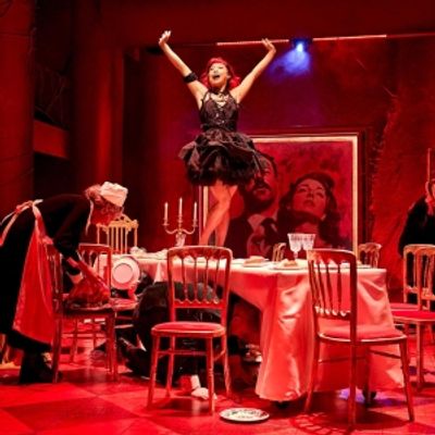 Review: THE RED SHOES, Swan Theatre, Stratford-Upon-Avon