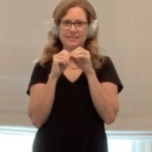 VIDEO: Jenna Fischer Tap Dances in Home Workout Video