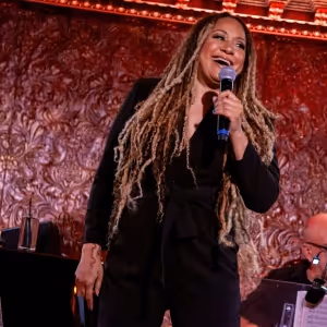 Review: TRACIE THOMS Burns Down The Basement At Return To 54 Below