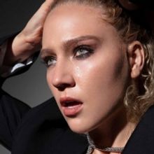 Kat Cunning Releases New Track 'Boys'