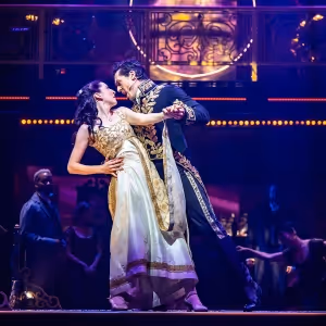Review: NATASHA, PIERRE & THE GREAT COMET OF 1812 at Royal Alexandra Theatre