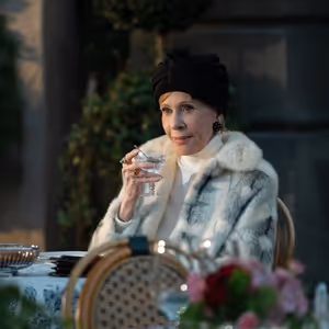 Video: Carol Burnett Performs 'Something Good' in PALM ROYALE Season 2 Finale