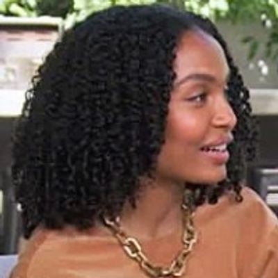 Exclusive: Liza Koshy Sits Down With Yara Shahidi on YARA SHAHIDI'S DAY OFF