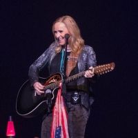 Wake Up With BWW 8/16: Melissa Etheridge Off-Broadway, Erika Henningsen to Lead JOY…