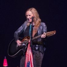 Wake Up With BWW 8/16: Melissa Etheridge Off-Broadway, Erika Henningsen to Lead JOY…