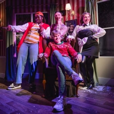 Review: HOMO ALONE, The Other Palace