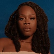 Shaé Universe Drops Sultry New Single 'LOML'