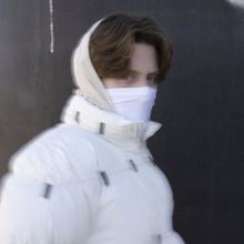 Aaron Hibell Sets 'The SYNCHRONICITY Tour' Ahead of Debut Album