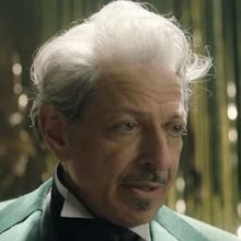 Video: Jeff Goldblum is the Iconic Wizard of Oz in New WICKED Promo