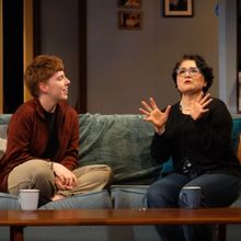 Review: EL TERREMOTO at Tarragon Theatre
