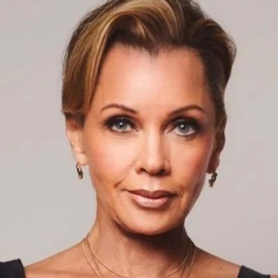 Olly Alexander and Iz Hesketh Join Cast for UK Reading of RIGHT BEFORE I GO