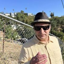 Sam Lapides Shares New Ballad 'Tonight' Produced by Bill Lloyd
