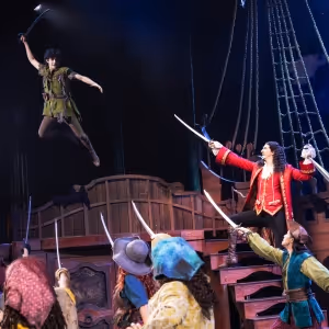 Review: PETER PAN at The Paramount Theatre