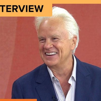 Tim Robbins Talks SILO Twist, Weekly Poker Nights With Common