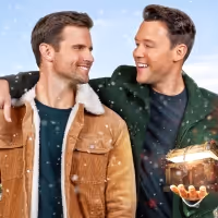 Interview: Kyle Dean Massey & Taylor Frey Talk Starring in A CHRISTMAS TO TREASURE…