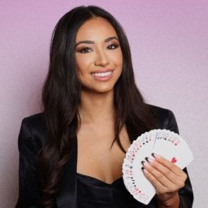AGT Magician Anna DeGuzman Set For Midnight Theatre Performances