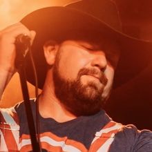 Famed Country Music Artist Bigg Vinny, Formerly of Toby Keith's Trailer Choir…