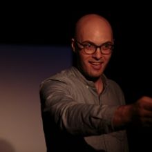 BWW Review: DR DRAMA MAKES A SHOW at Q Theatre - The Vault